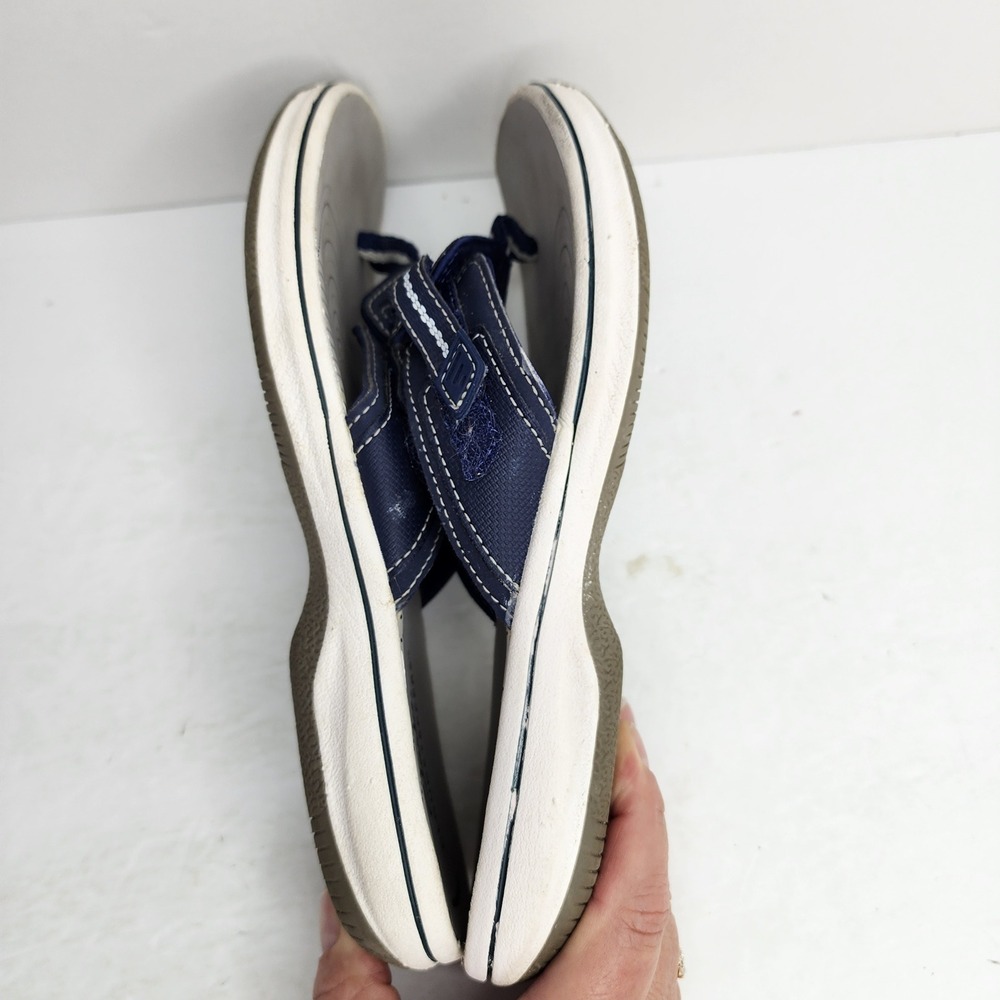 Clarks Cloudsteppers Breeze Sea Sandals Womens Size 7 Navy Blue Flip Flops 28635 - Picture 8 of 9